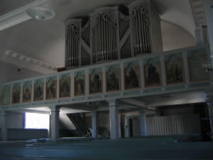 Orgel in der Holzkirche in Finnland