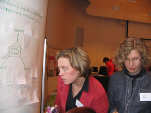 Teilnehmer konzentriert beim Schreibgesprch, Foto: Th. Wahl-Aust
