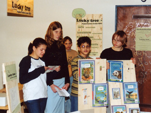 Die Schlerfirma Lucky Tree verkauft umweltfreundliches Schlermaterial. 