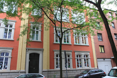 Das Foto zeigt die Katholische Grundschule Höhenstraße